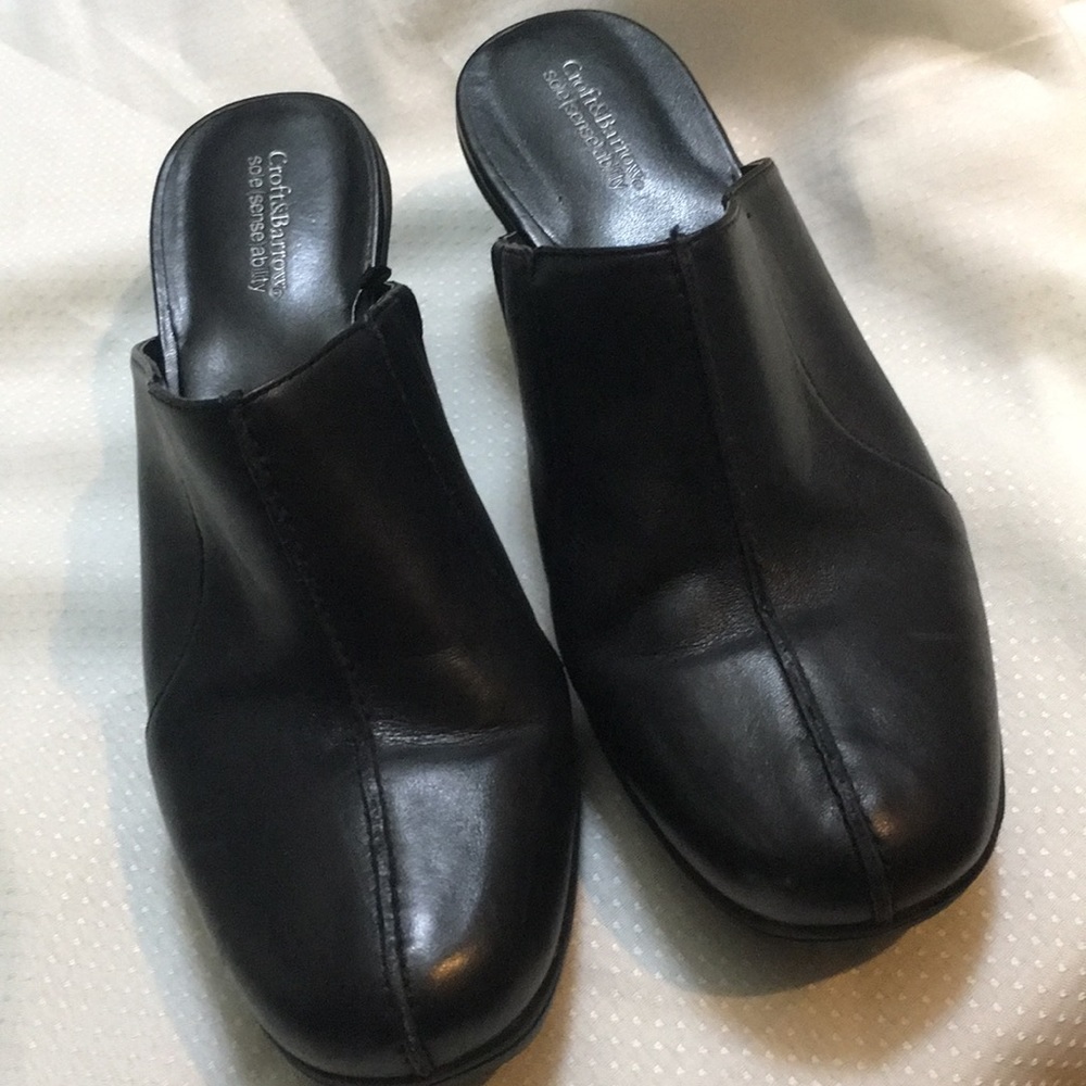 Clogs